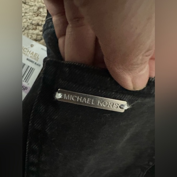 New with tag Michael kors Selma cropped flare jeans 6P - Picture 5 of 9